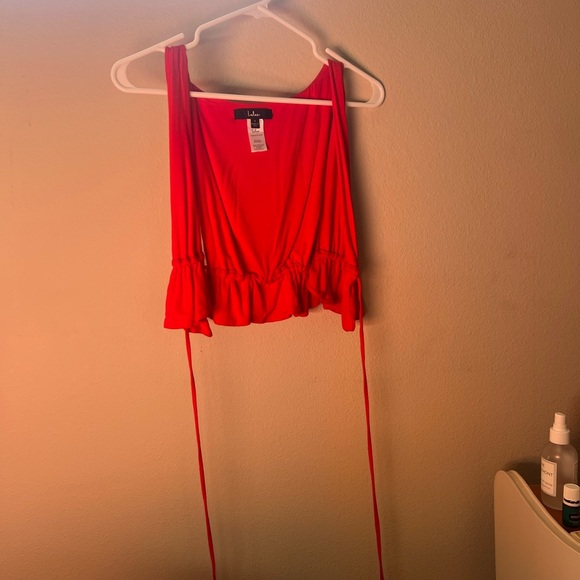 Lulus red tie tank top! - Picture 3 of 3